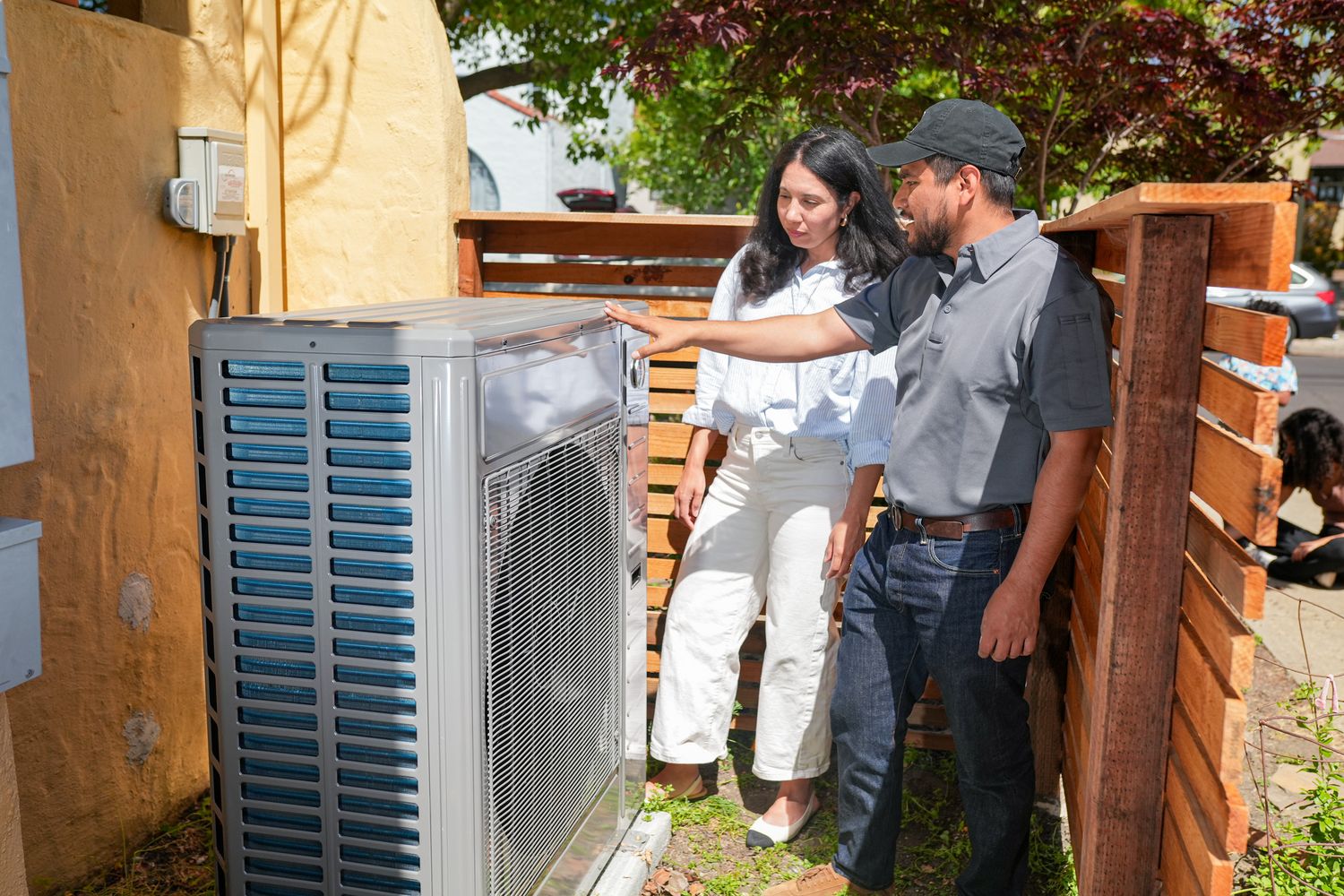 Building Decarbonization Contractor Heat Pump