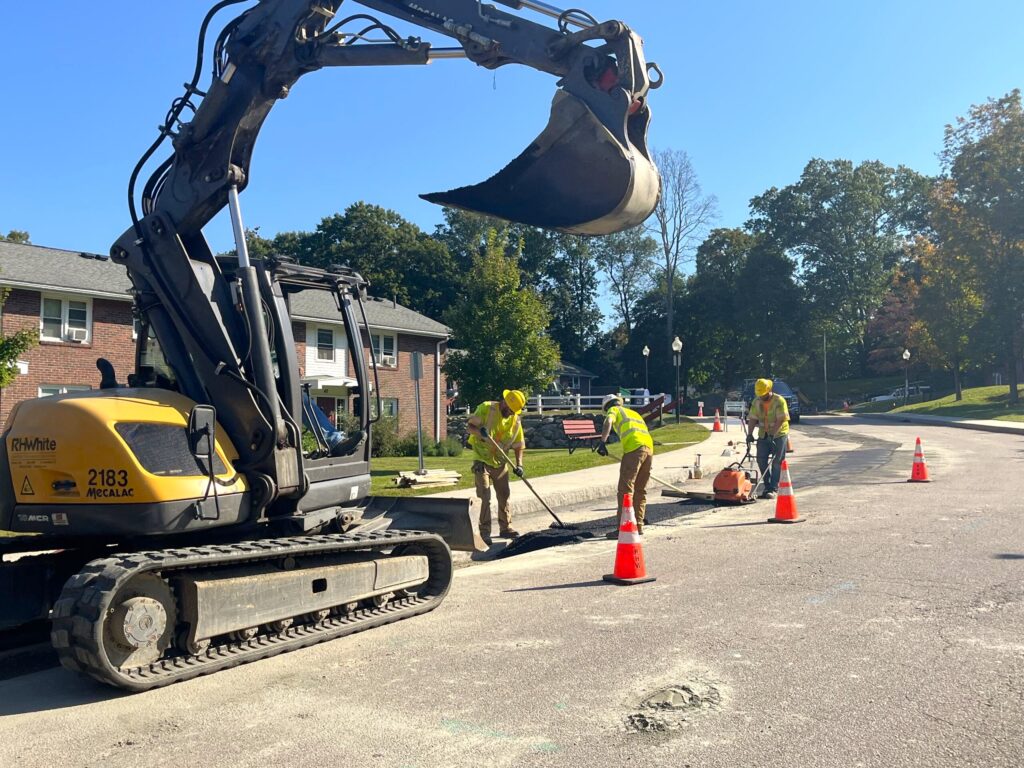 Eversource Main Pipe Installation Kennedy Lane